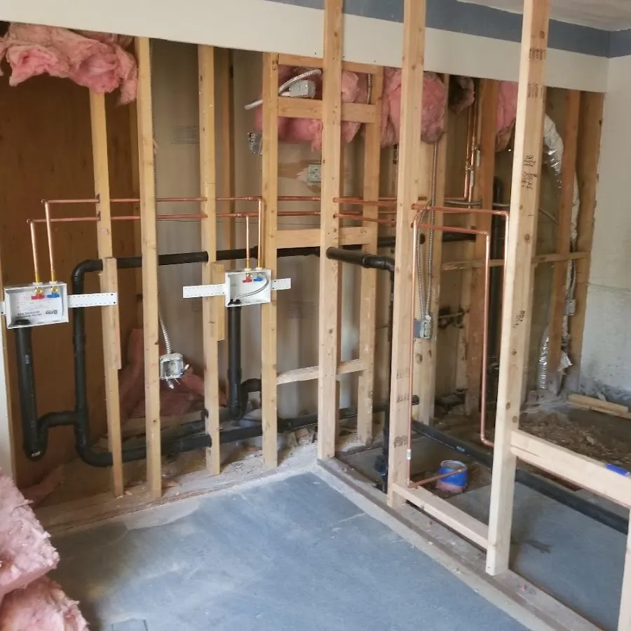 Copper pipe rough-in and plumbing installation in Sugarland Run